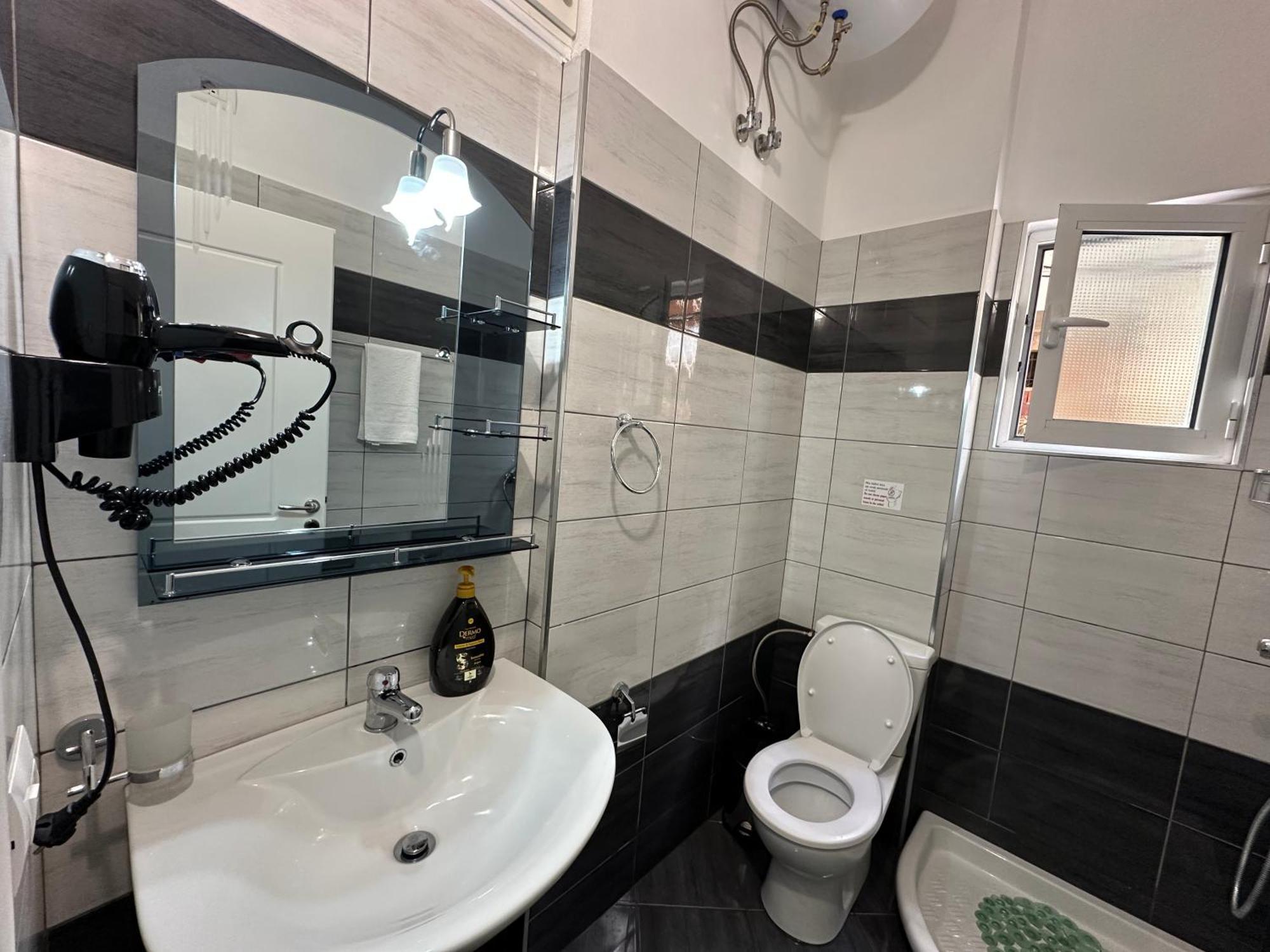 Apartament Galaxy Саранда Екстер'єр фото