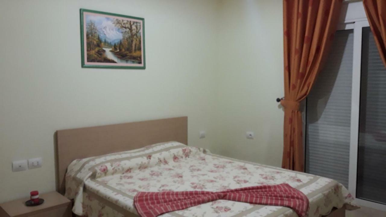 Apartament Galaxy Саранда Екстер'єр фото