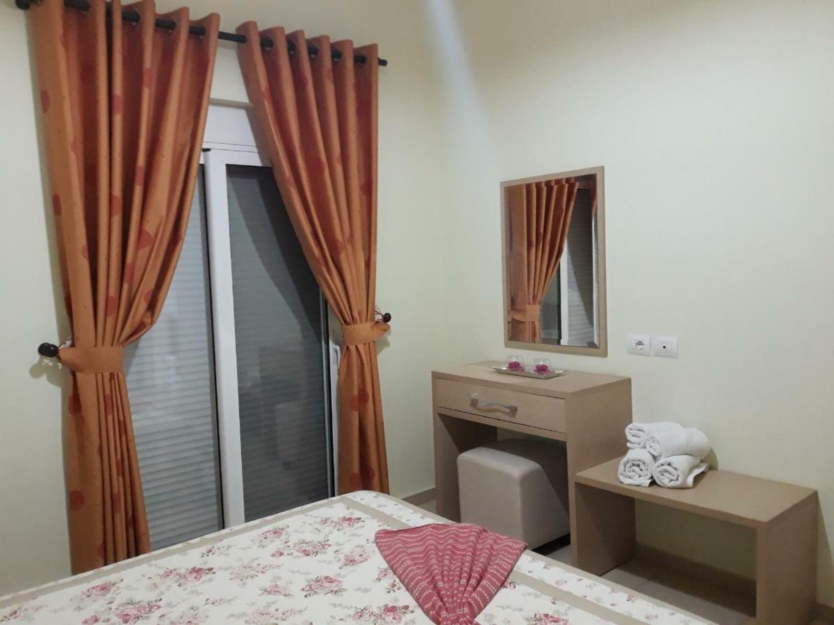 Apartament Galaxy Саранда Екстер'єр фото