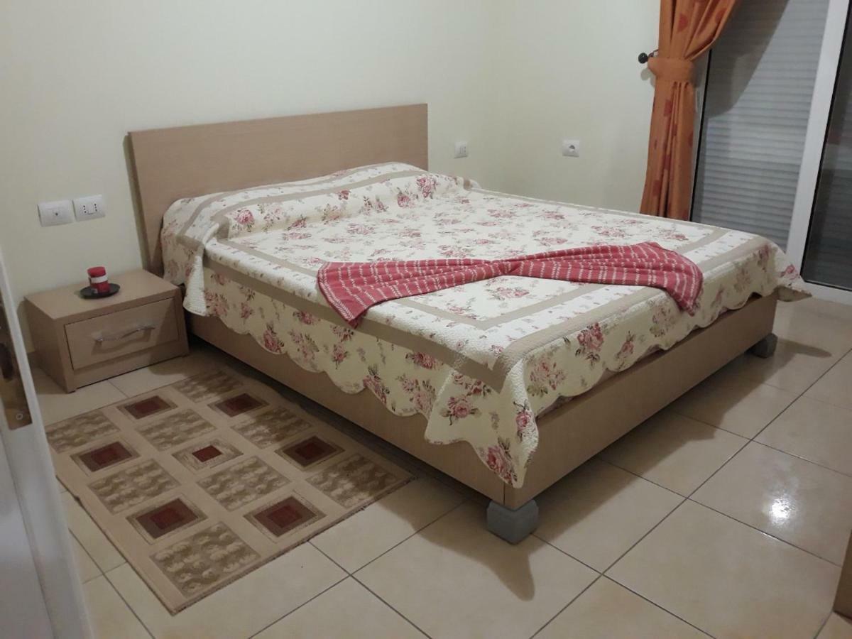 Apartament Galaxy Саранда Екстер'єр фото